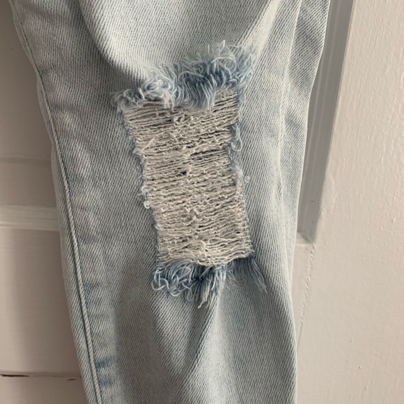 Jeans - Picture 4 of 4